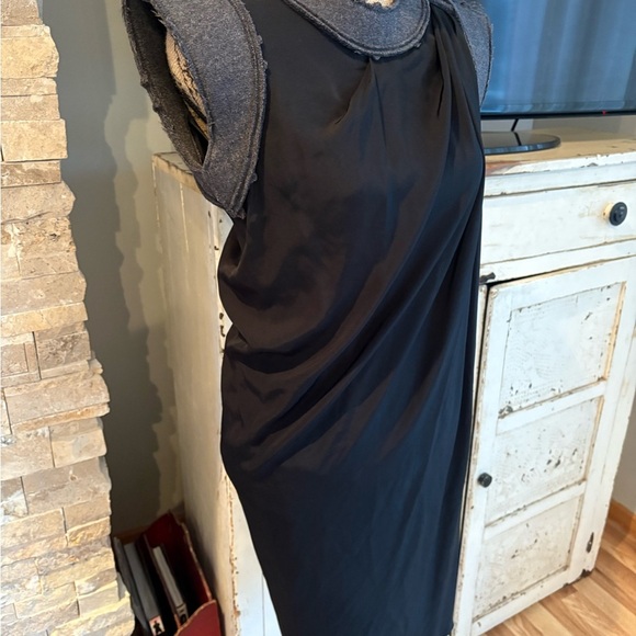 Bottega Veneta black sleeveless dress wool “shoulder pads” lined sheer bodysuit - Picture 4 of 16